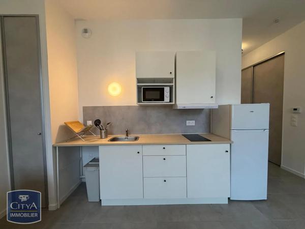 Appartement à louer 1 pièce 29.6m² Vichy (03200)