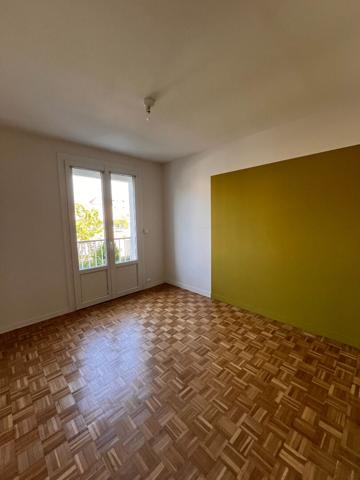 A LOUER - Appartement T4  PROCHE PARC BALZAC