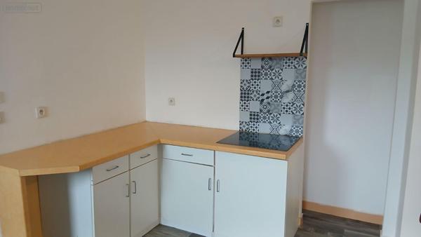 Maison à louer à La Gacilly dans le Morbihan (56200), ref : 009/1309