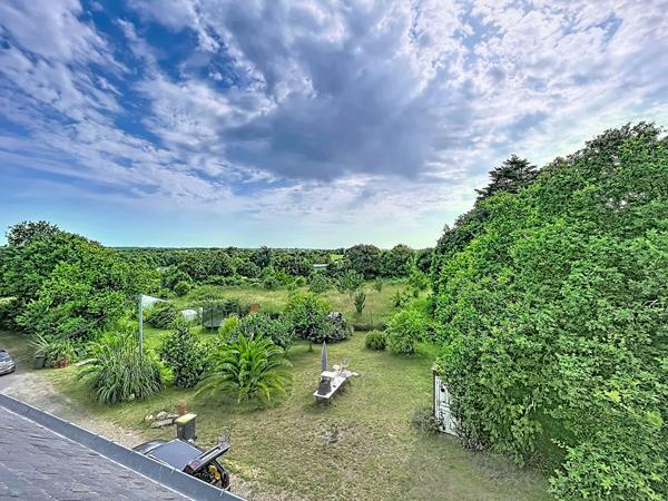 Propriété de charme avec dépendances et 4 ha de terrain  Secteur Vannes/Golfe du Morbihan