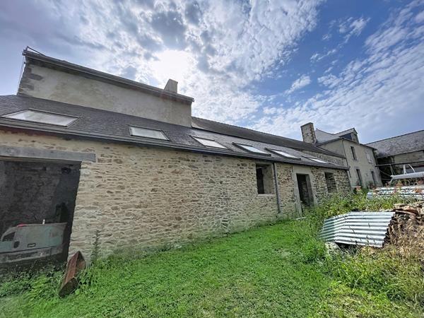 Propriété de charme avec dépendances et 4 ha de terrain  Secteur Vannes/Golfe du Morbihan