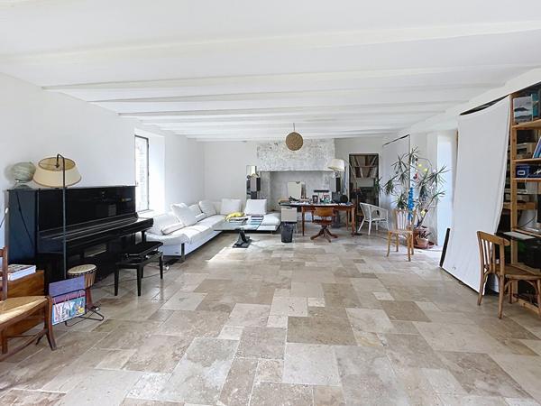 Propriété de charme avec dépendances et 4 ha de terrain  Secteur Vannes/Golfe du Morbihan