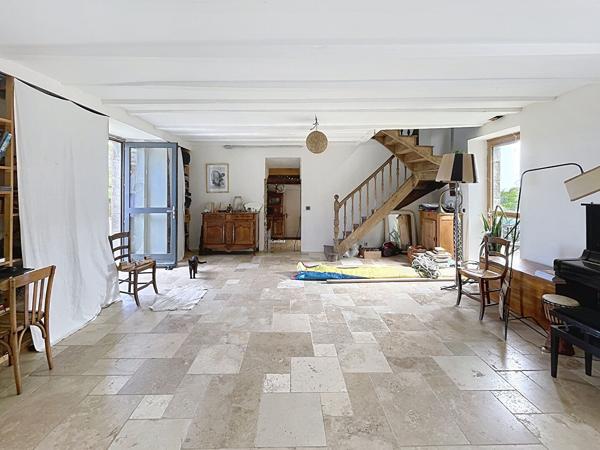 Propriété de charme avec dépendances et 4 ha de terrain  Secteur Vannes/Golfe du Morbihan