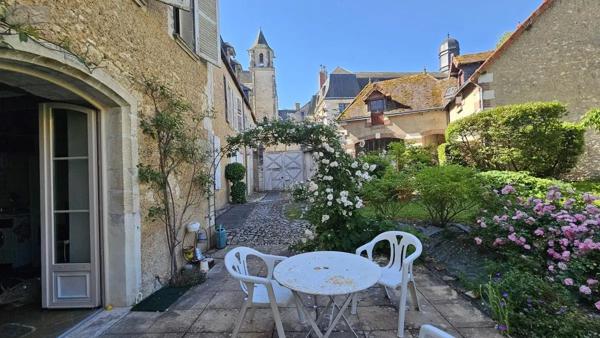 Achat - Maison Vendôme 41100 10 pièces 330 m 2 698 m 2