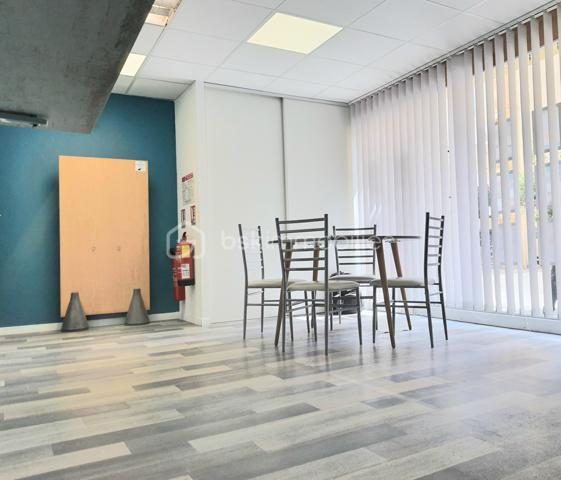 Immeuble mixte de 124 m²