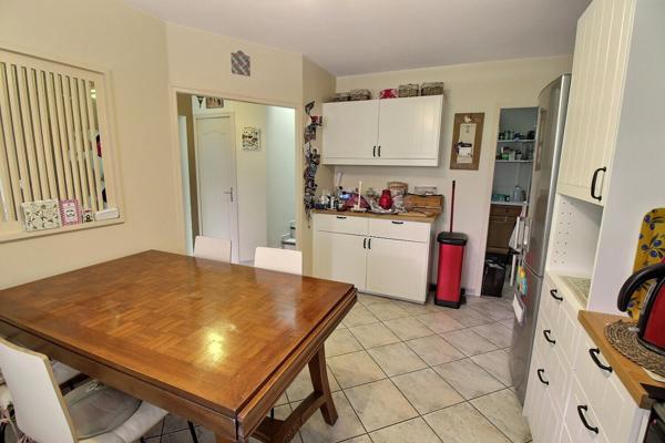 MAISON FENOUILLET - 7 pièce(s) - 185 m2