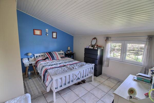 MAISON FENOUILLET - 7 pièce(s) - 185 m2