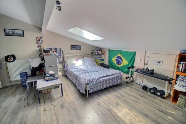 MAISON FENOUILLET - 7 pièce(s) - 185 m2