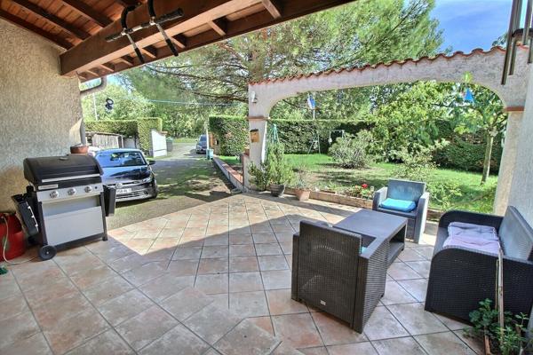 MAISON FENOUILLET - 7 pièce(s) - 185 m2