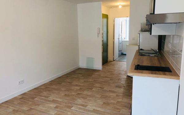 Appartement à louer    1 pièce •  Meaux