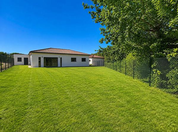 MAISON NEUVE DE PLAIN PIED A LEOJAC 113 m² sur 750 m² de terrain Leojac