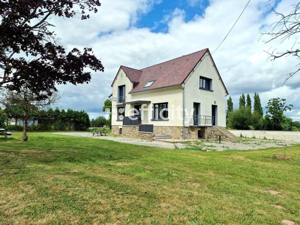 Maison
         6 pièces
        - 137 m² 272 000 € *