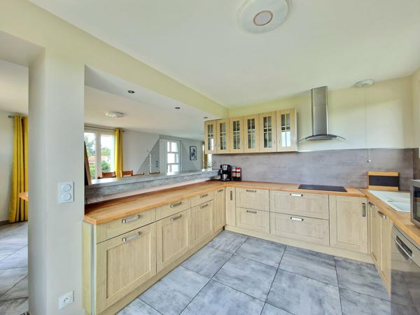 Maison 6 pièces - 137 m²