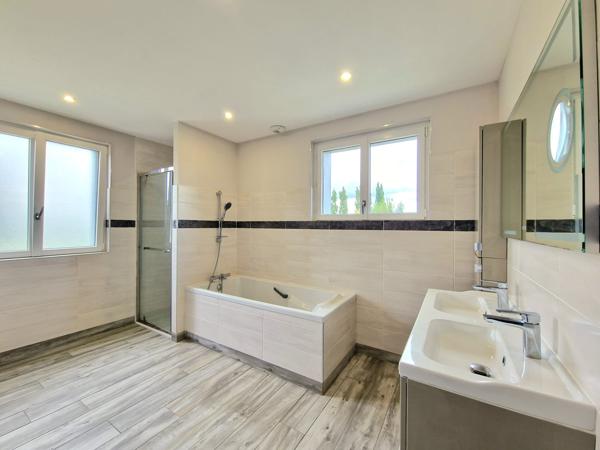 Maison 6 pièces - 137 m²