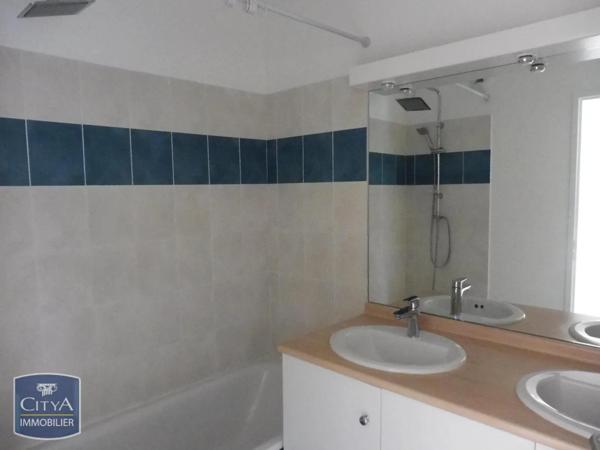 Appartement à louer 3 pièces 62.9m²