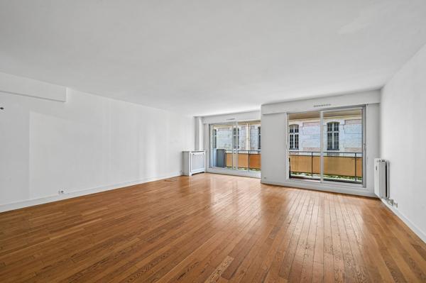 Vente Appartement de luxe Paris 16 4 Pièces 101 m²