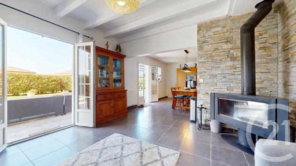 Maison à vendre  7 pièces - 142,50 m 2   SAUBRIGUES  - 40
