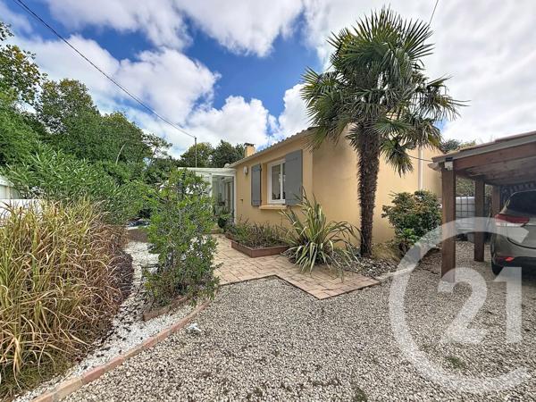 Maison à vendre  5 pièces - 92 m 2   ST HILAIRE DE RIEZ  - 85