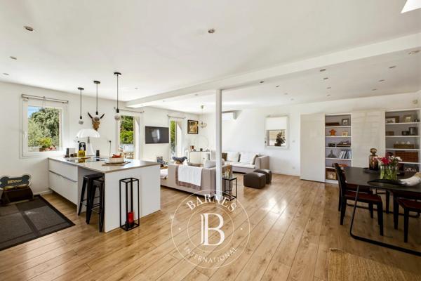 Marseille 9ème, Maison 4 Chambres -  169 m² à vendre