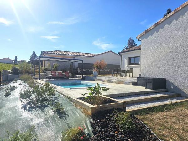 Vente                                                      Maison
                        
                     4 pièces                      95 m2                     à Cunac