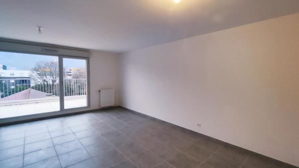 appartement T2 à louer ST EGREVE