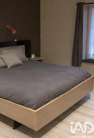 Maison à vendre 4 pièces 122 m² Pouru-Saint-Remy