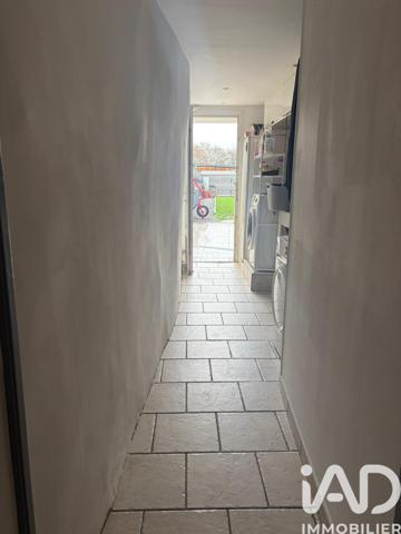 Maison à vendre 4 pièces 122 m² Pouru-Saint-Remy