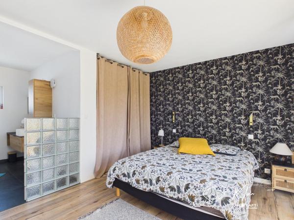 Maison familiale rénovée avec vie de plain-pied