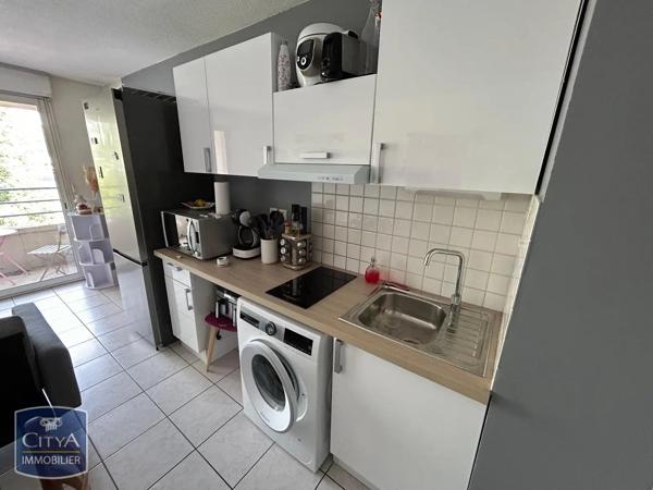 Appartement à louer 2 pièces 36.68m² Rodez (12000)