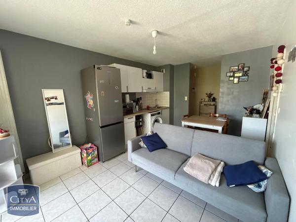Appartement à louer 2 pièces 36.68m² Rodez (12000)