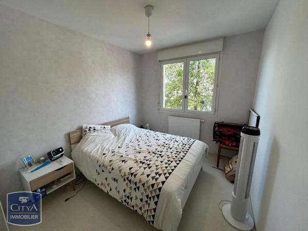 Appartement à louer 2 pièces 36.68m² Rodez (12000)
