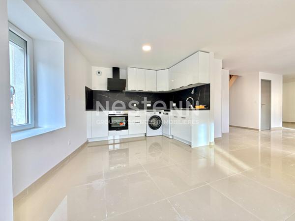 A VENDRE : MAISON FAMILIALE DE CARACTÈRE À FOIX AVEC TERRASSE ET EMPLACEMENT IDÉAL