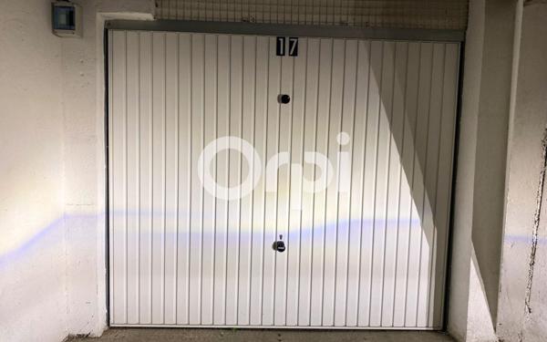 Stationnement à vendre    14 m2 Mandelieu-la-Napoule