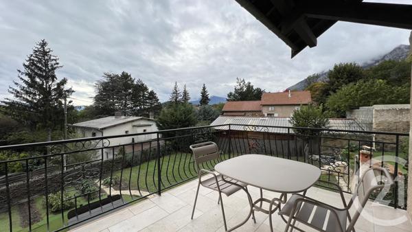 Maison à vendre  10 pièces - 235,63 m2 GAP - 05