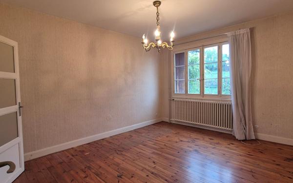Maison à vendre    3 pièces • 69,86 m2 Le Chambon-Feugerolles