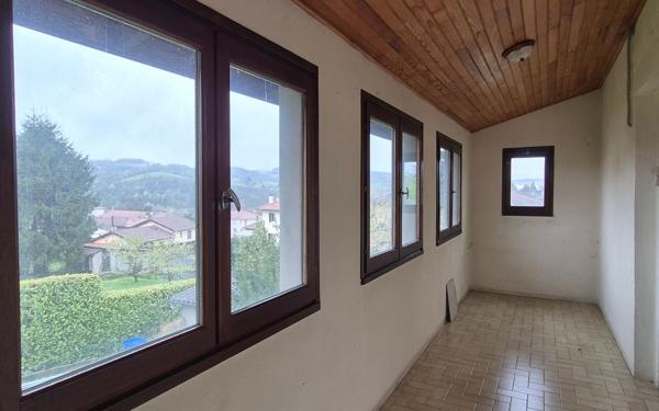 Maison à vendre    3 pièces • 69,86 m2 Le Chambon-Feugerolles