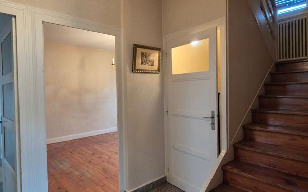 Maison à vendre    3 pièces • 69,86 m2 Le Chambon-Feugerolles