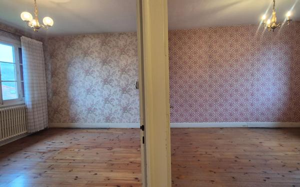 Maison à vendre    3 pièces • 69,86 m2 Le Chambon-Feugerolles