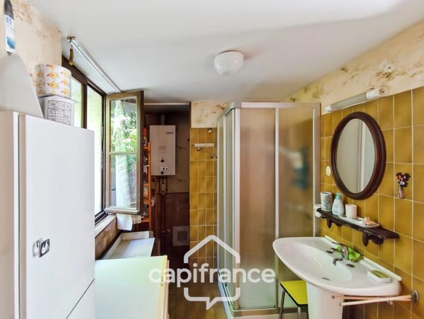 Maison à vendre 6 pièces BESSE SUR BRAYE (72) - terrain de 2645 m² -