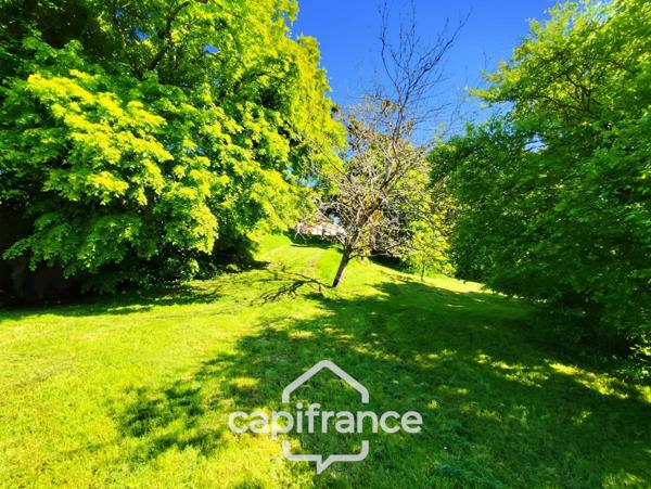 Maison à vendre 6 pièces BESSE SUR BRAYE (72) - terrain de 2645 m² -