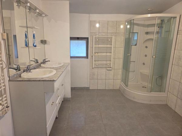 Maison en campagne 9 pièces 173 m2