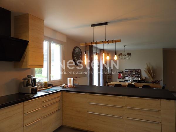 CHARMANT PAVILLON DE PLAIN PIED LA FLECHE A VISITER SANS TARDER !