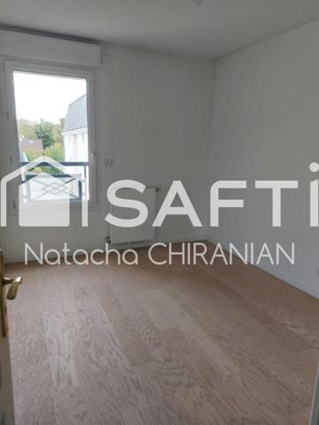 Hyper centre bel immeuble recent