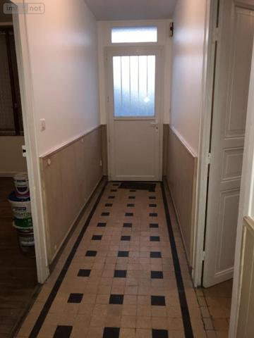 Maison à louer à Saint-Philbert-de-Grand-Lieu en Loire-Atlantique (44310), ref : 44039-L320