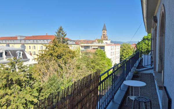 Appartement à vendre    3 pièces • 66,45 m2 Mulhouse