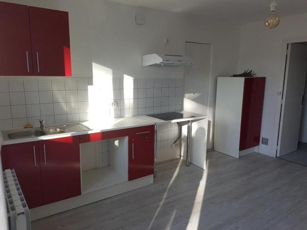 Maison 3 pièces de 57 m² à Unieux