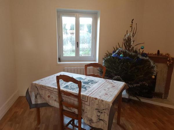 Maison 3 pièces de 57 m² à Unieux
