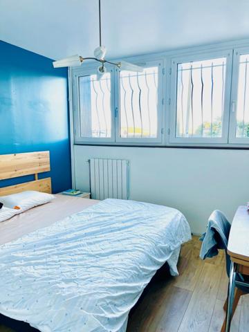 Maison T4 de 111 m2 véranda, jardin, garage