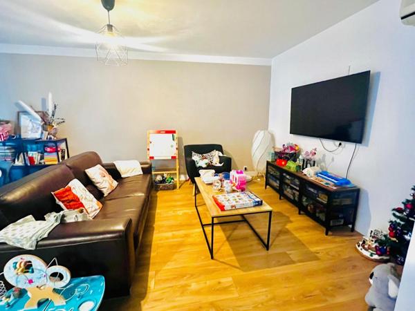 Maison T4 de 111 m2 véranda, jardin, garage