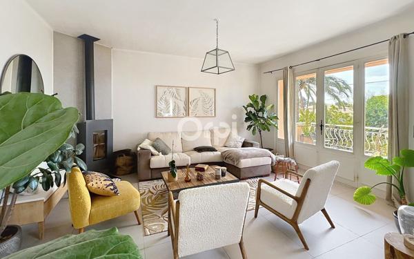 Maison à vendre    6 pièces • 130 m2 Saint-Raphaël